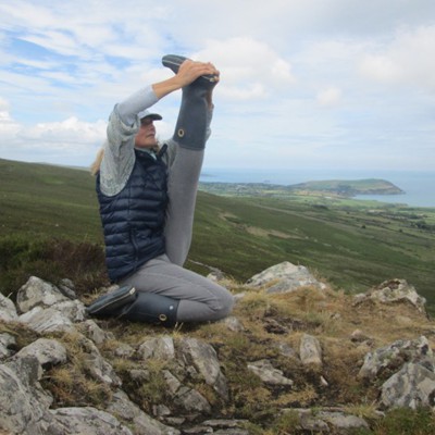 Iyengar Teacher Biography for Julie Hodges
